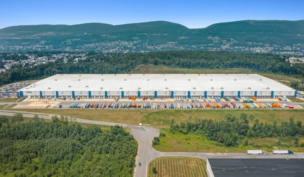 The Robert Investment Group Real Estate acquires Scranton North Logistics Center in Northeast Pennsylvania